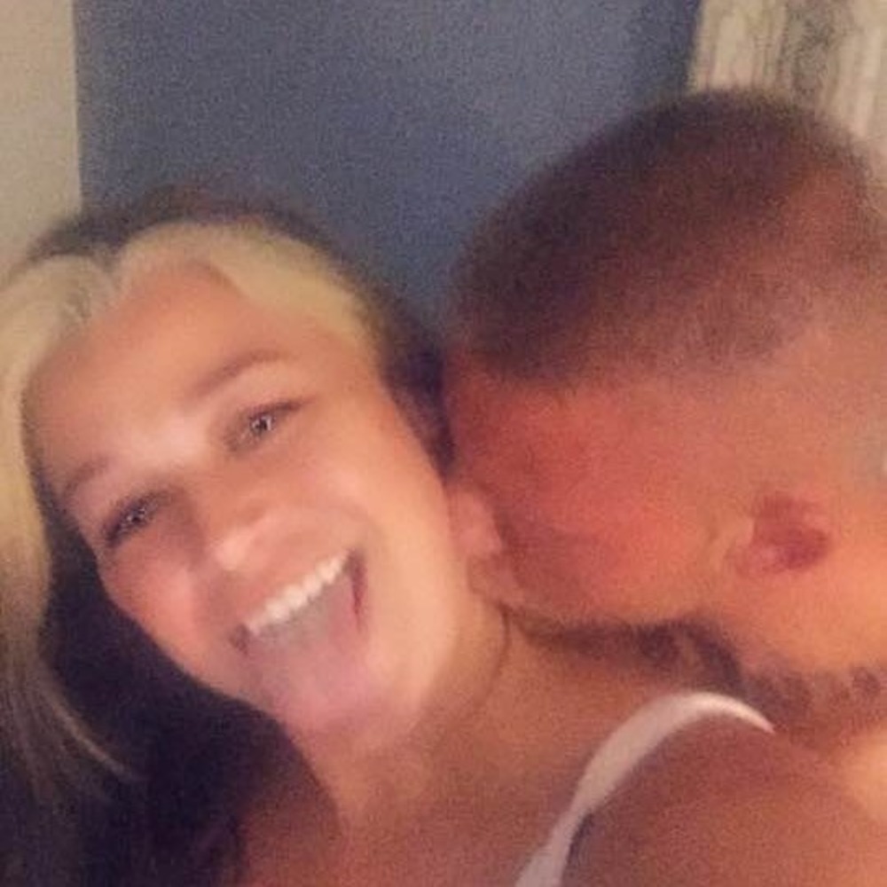 Meet your Posher, Dennis